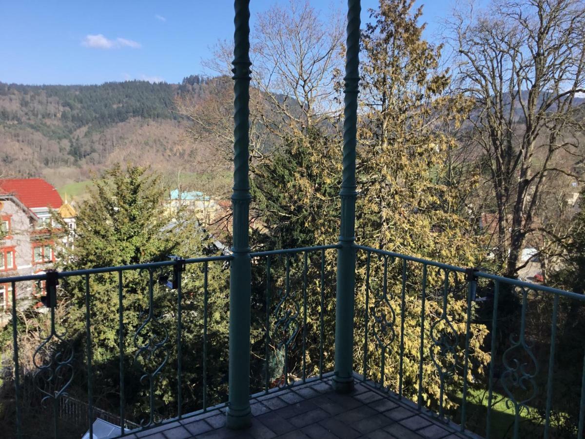 Ferienwohnung Villa Josephine Badenweiler Dış mekan fotoğraf
