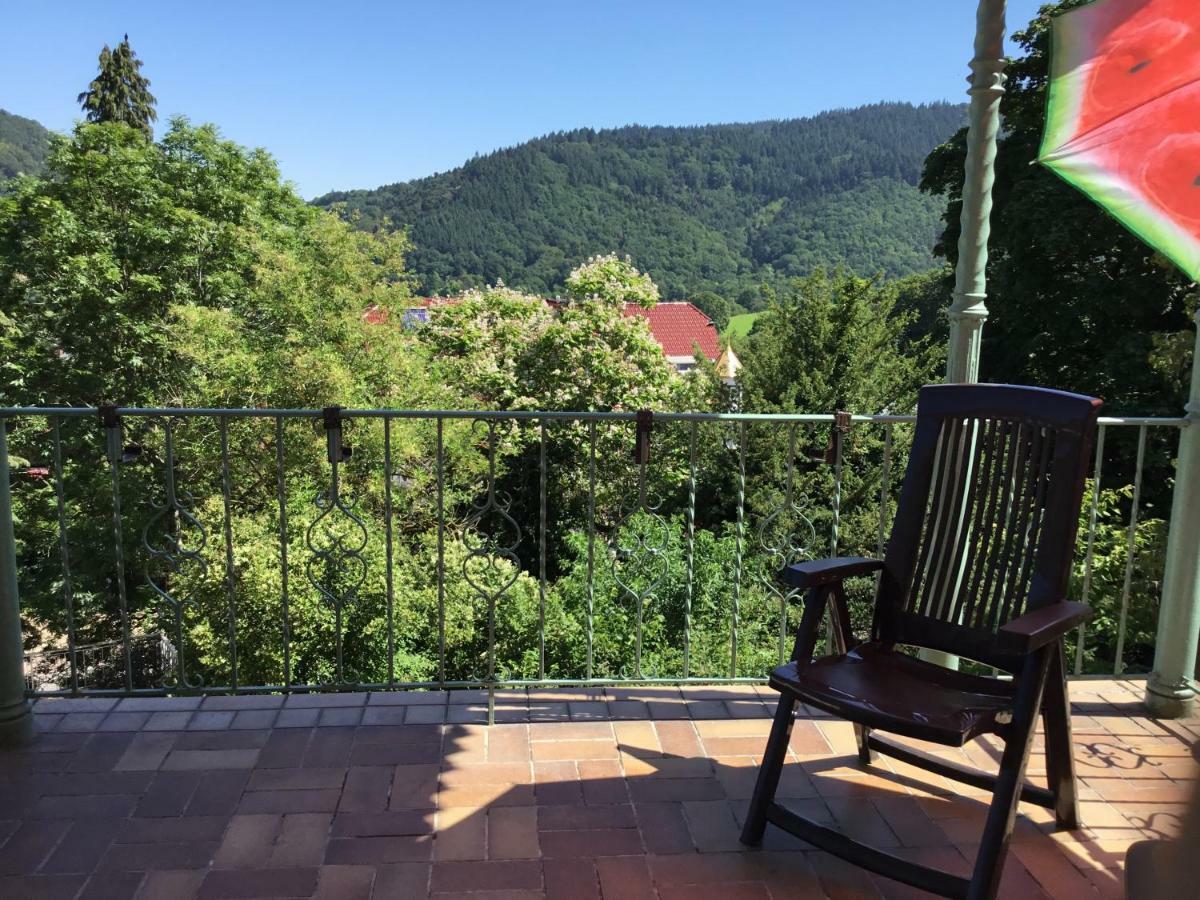 Ferienwohnung Villa Josephine Badenweiler Dış mekan fotoğraf